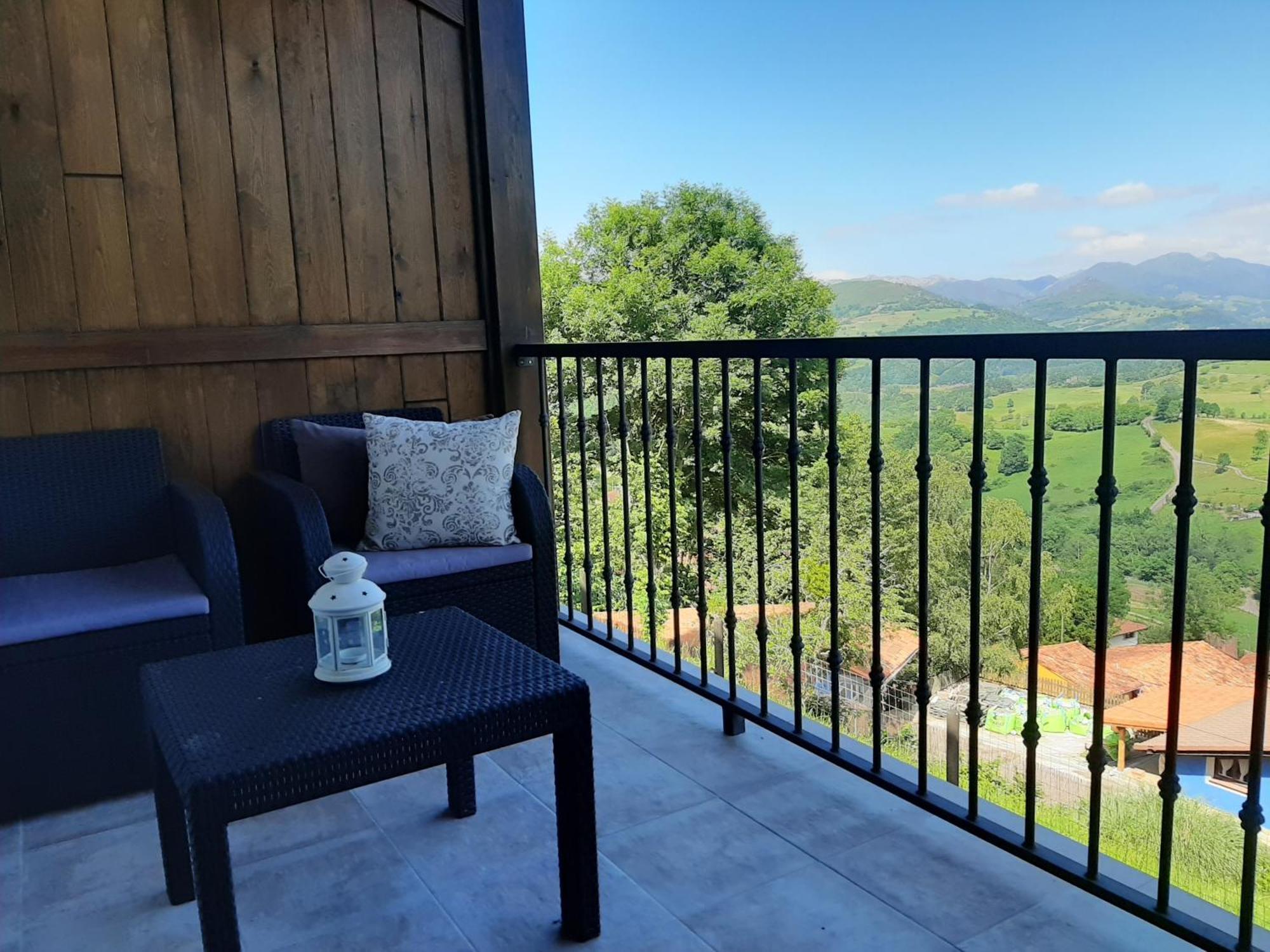 Apartamentos El Llanin Cangas de Onís Quarto foto