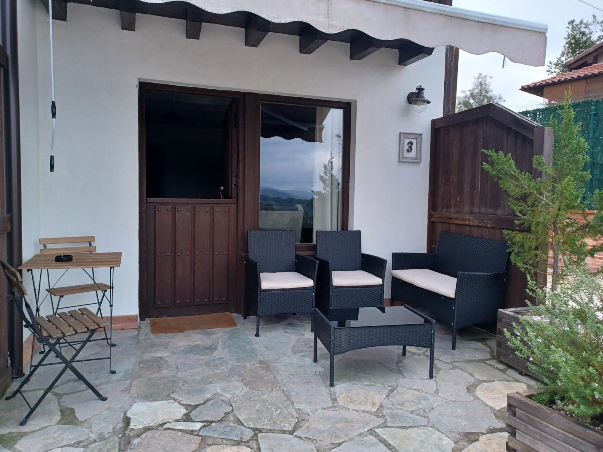 Apartamentos El Llanin Cangas de Onís Quarto foto